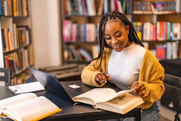 Tcc Lab sobre nós image